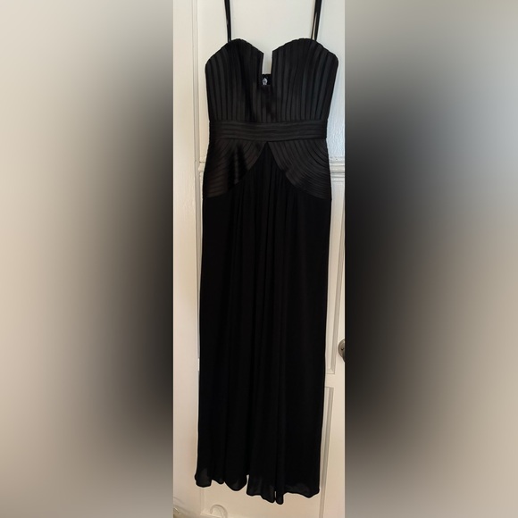 🔹 BCBGMaxAzaria Strapless Tasha Dress - Picture 4 of 4